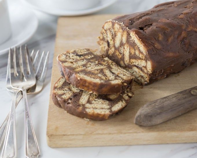 Homemade “Tinginys” (Lithuanian “Lazy” cookie loaf)